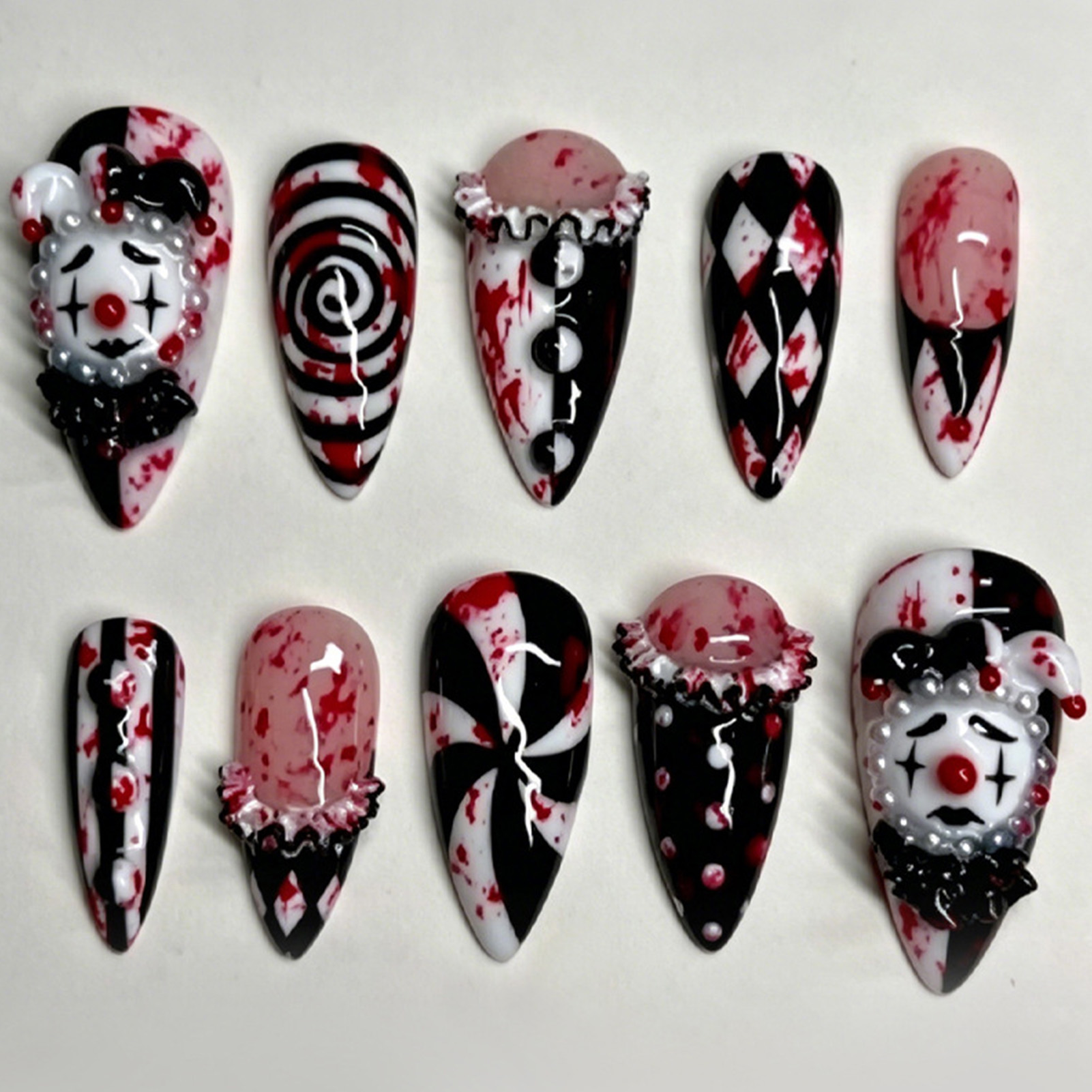 Nail Art Press On - 30개 재미있는 다크 클라운 프레스온 네일